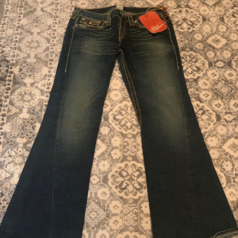 Vintage True Religion Jeans
Size 32 - Picture 1 of 2